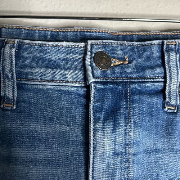 American Eagle Hi-Rise Shortie Jean Shorts Size 4 - Picture 5 of 14